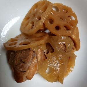 すき焼きの残り汁で　Part3  鶏肉と蓮根の煮物